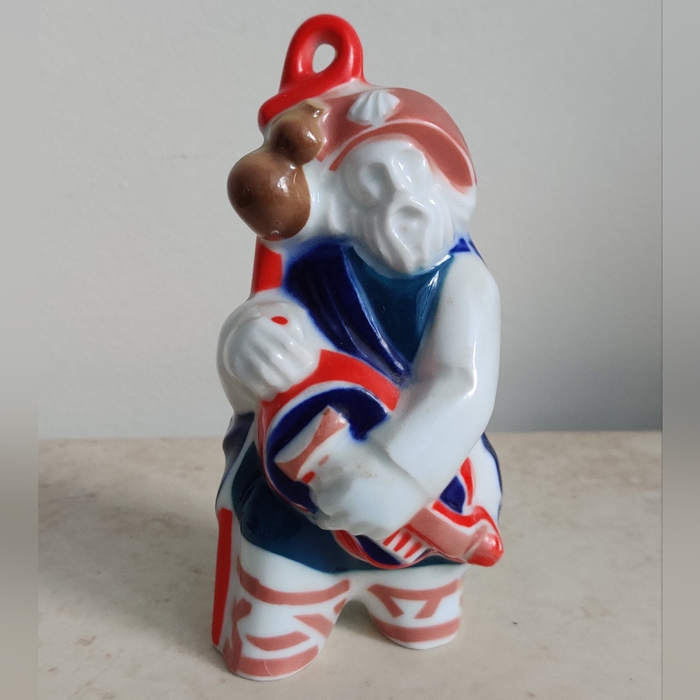 Sargadelos 'The Way of St. James' Pilgrim No. 6 porcelain figurine